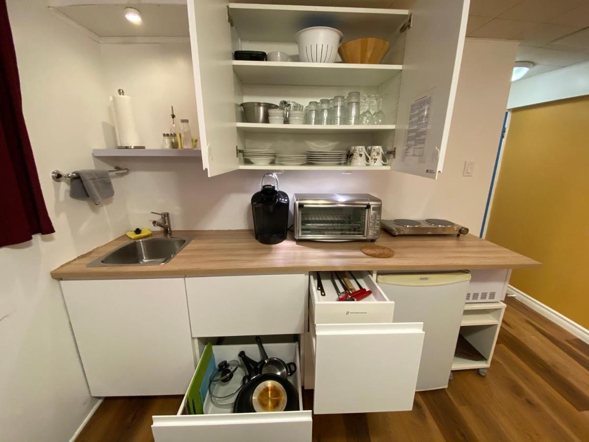 Martine & Michel Apartment Boucherville Bagian luar foto