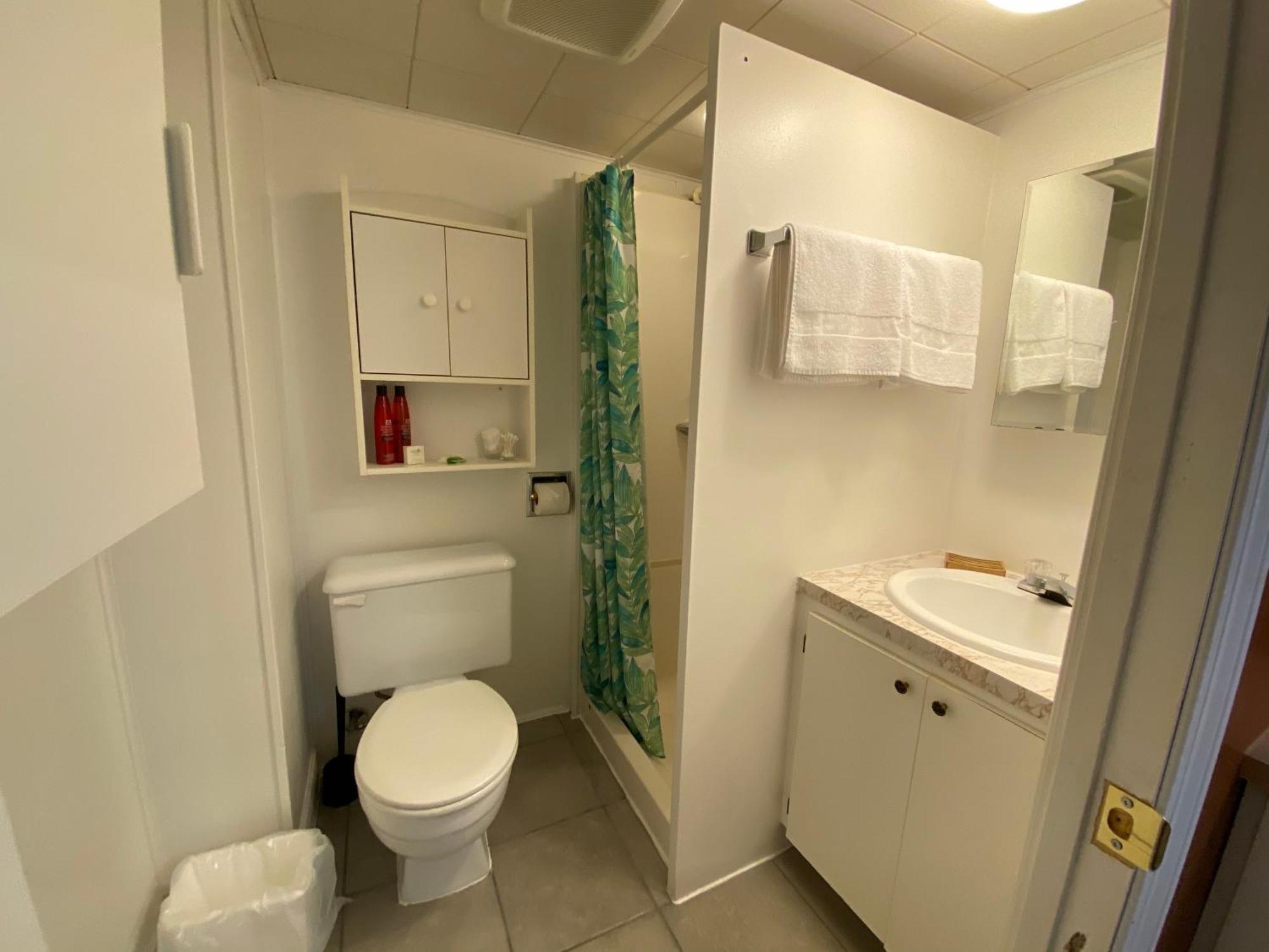 Martine & Michel Apartment Boucherville Bagian luar foto